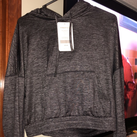 Fabletics sweatshirt🤩 - Picture 2 of 2